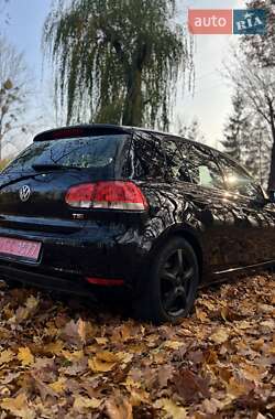 Хетчбек Volkswagen Golf 2012 в Калуші