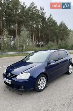 Хетчбек Volkswagen Golf 2006 в 