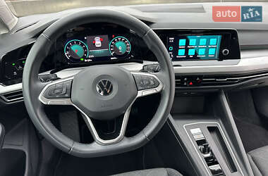 Хетчбек Volkswagen Golf 2021 в Києві