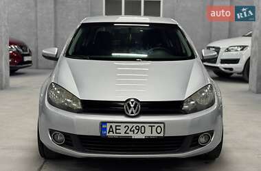 Хетчбек Volkswagen Golf 2009 в Кам'янському