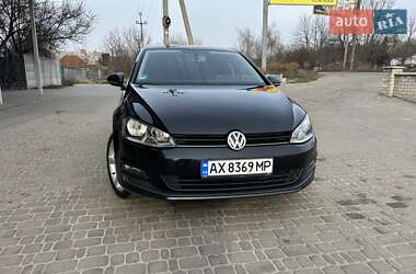 Хэтчбек Volkswagen Golf 2017 в Харькове