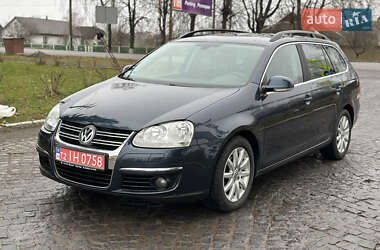 Універсал Volkswagen Golf 2008 в Старокостянтинові