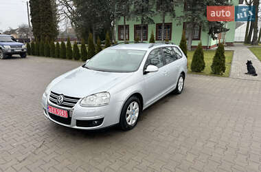 Універсал Volkswagen Golf 2009 в Луцьку