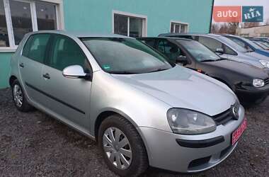 Хетчбек Volkswagen Golf 2004 в Червонограді