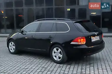 Volkswagen Golf 2010