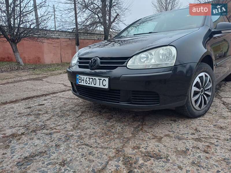 Хэтчбек Volkswagen Golf 2007 в Ананьеве