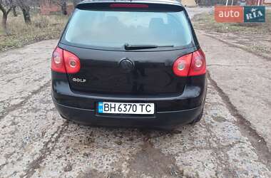 Хэтчбек Volkswagen Golf 2007 в 