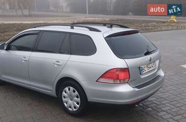 Універсал Volkswagen Golf 2009 в Дрогобичі