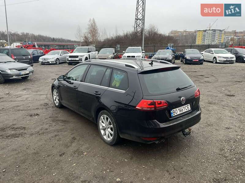 Універсал Volkswagen Golf 2014 в Тернополі