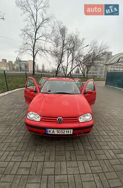 Хетчбек Volkswagen Golf 1998 в Києві