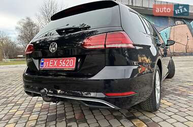 Универсал Volkswagen Golf 2018 в Луцке