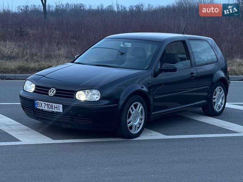 Хетчбек Volkswagen Golf 2000 в Хмельницькому