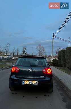 Хэтчбек Volkswagen Golf 2006 в Червонограде