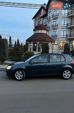 Хэтчбек Volkswagen Golf 2006 в Червонограде