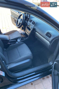 Универсал Volkswagen Golf 2010 в 