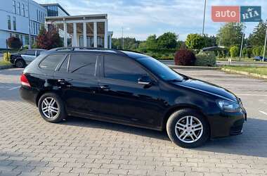 Универсал Volkswagen Golf 2009 в Бродах