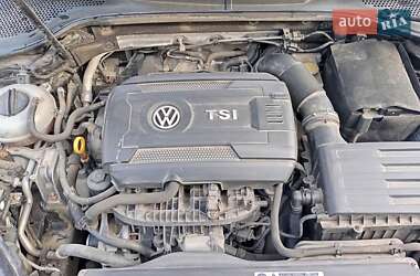 Универсал Volkswagen Golf 2016 в 