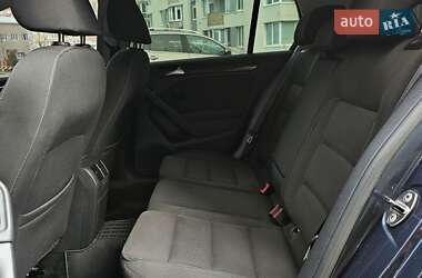 Хэтчбек Volkswagen Golf 2009 в Тернополе