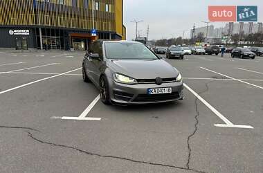 Хэтчбек Volkswagen Golf 2014 в 