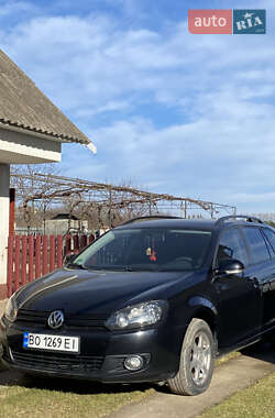 Універсал Volkswagen Golf 2009 в Підгайцях