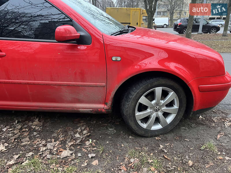 Хетчбек Volkswagen Golf 1998 в Києві