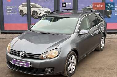 Универсал Volkswagen Golf 2010 в Виннице