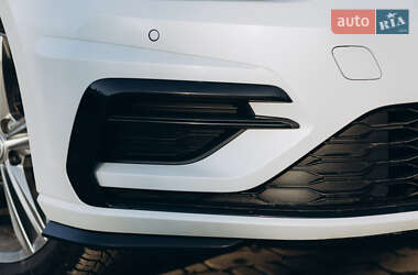 Универсал Volkswagen Golf 2017 в 