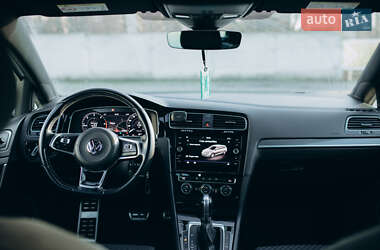 Универсал Volkswagen Golf 2017 в 