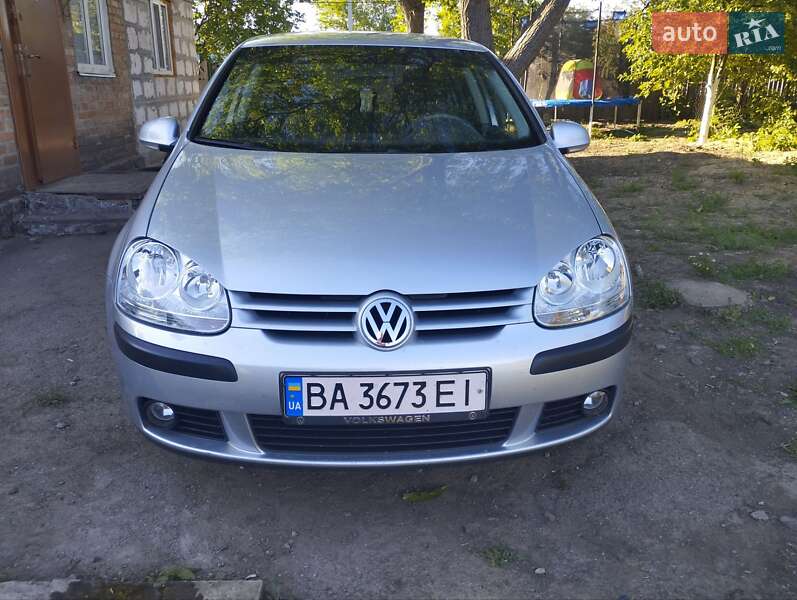 Хетчбек Volkswagen Golf 2005 в Знам'янці