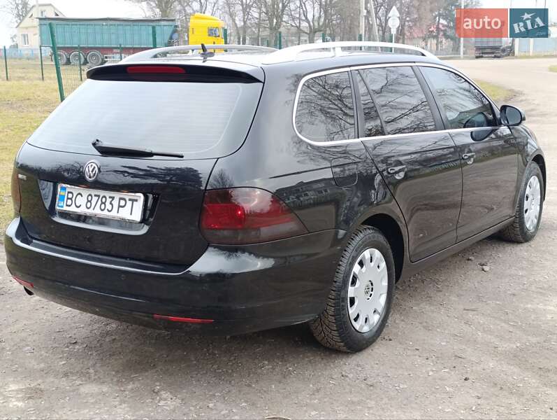 Volkswagen Golf 2011