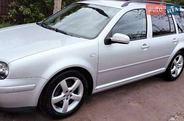 Универсал Volkswagen Golf 2006 в Виннице