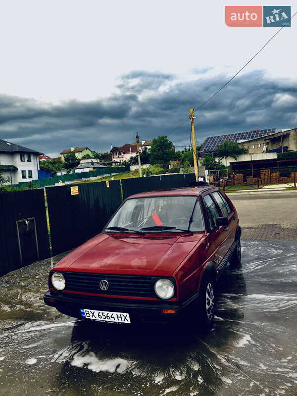 Хэтчбек Volkswagen Golf 1987 в Хмельницком