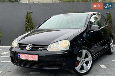 Хетчбек Volkswagen Golf 2006 в Дрогобичі