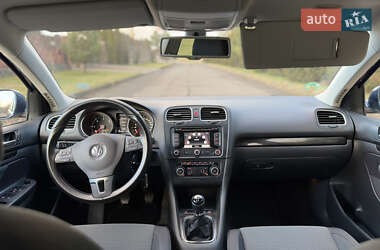 Универсал Volkswagen Golf 2011 в Ровно