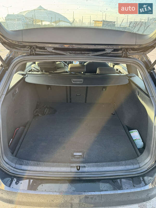 Универсал Volkswagen Golf 2015 в Киеве