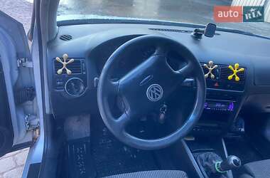 Хетчбек Volkswagen Golf 1998 в Кременці