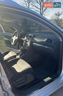 Универсал Volkswagen Golf 2011 в 