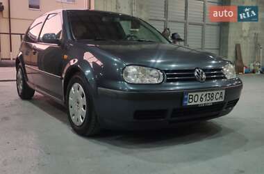 Хетчбек Volkswagen Golf 1999 в Львові