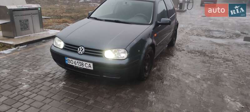 Хэтчбек Volkswagen Golf 1999 в Львове