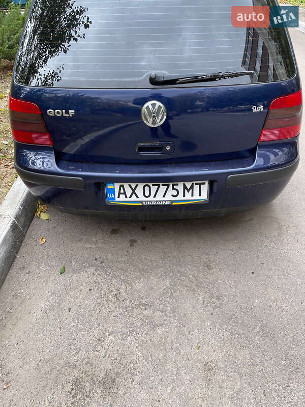 Хэтчбек Volkswagen Golf 2000 в Чугуеве