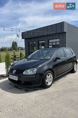 Хэтчбек Volkswagen Golf 2004 в Славуте