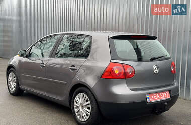 Хетчбек Volkswagen Golf 2005 в Березані