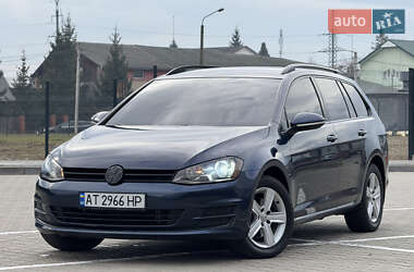 Универсал Volkswagen Golf 2015 в Ивано-Франковске