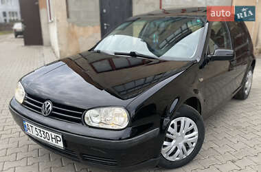 Хэтчбек Volkswagen Golf 1998 в 
