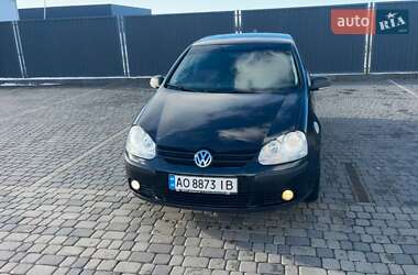 Хетчбек Volkswagen Golf 2006 в Мукачевому