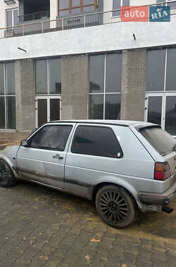 Хэтчбек Volkswagen Golf 1988 в 