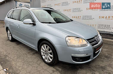 Універсал Volkswagen Golf 2009 в Києві