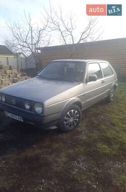 Хетчбек Volkswagen Golf 1983 в Чернівцях