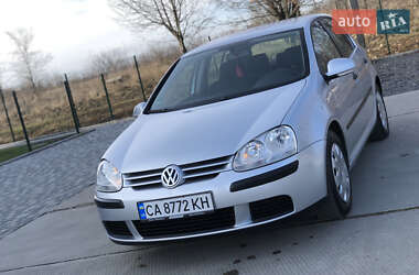 Хетчбек Volkswagen Golf 2005 в Умані