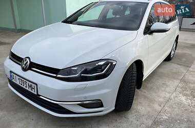 Универсал Volkswagen Golf 2017 в Тетиеве